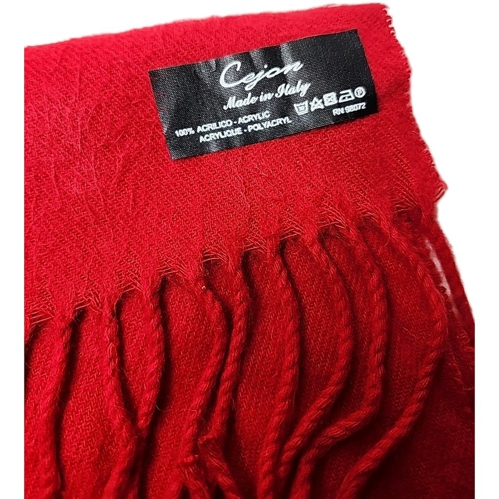 Red Scarf Made In Italy. Acrylic. Unisex 11 X64 In. Very Good Condition